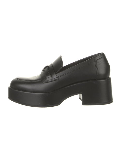 Chanel 2022 Interlocking CC Logo Loafers