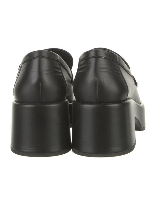 Chanel 2022 Interlocking CC Logo Loafers