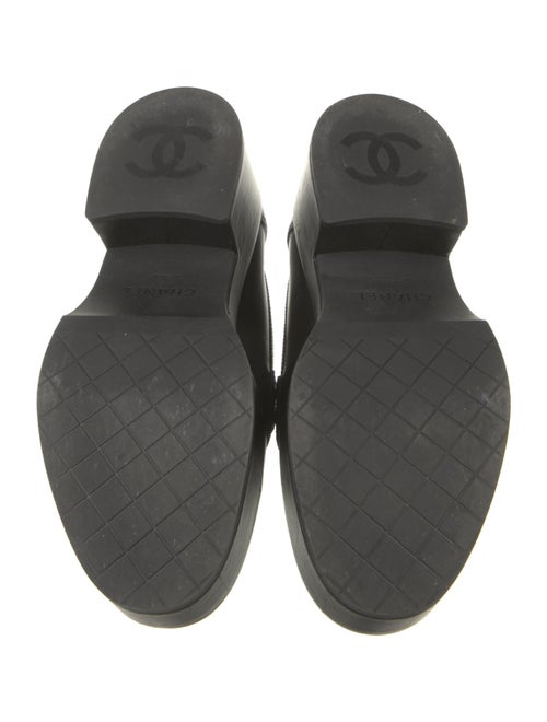 Chanel 2022 Interlocking CC Logo Loafers