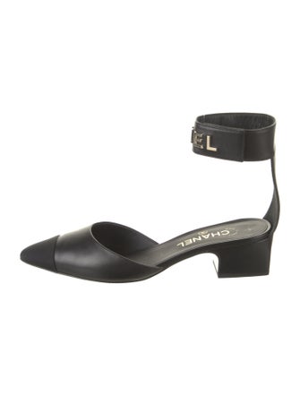 Chanel 2020 Interlocking CC Logo D'Orsay Pumps