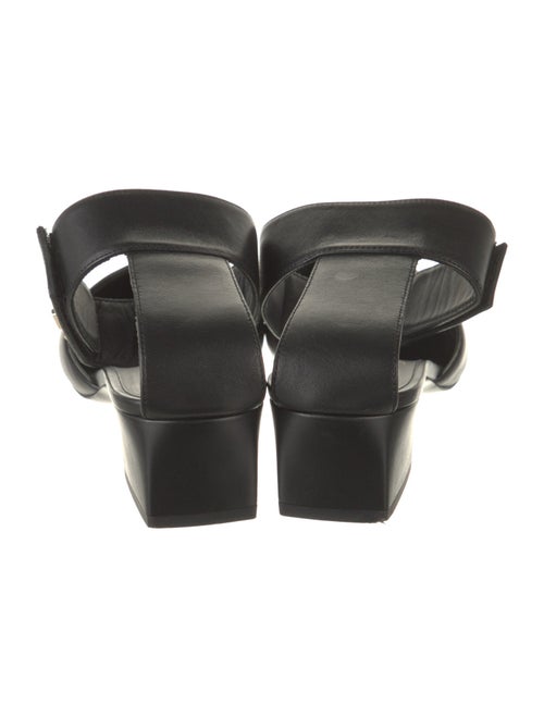 Chanel 2020 Interlocking CC Logo D'Orsay Pumps