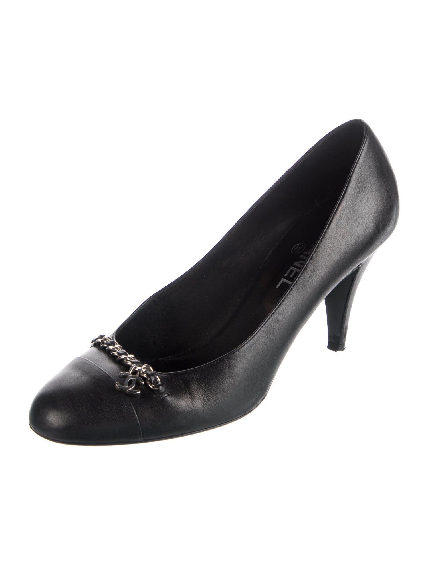 Chanel Interlocking CC Logo Leather Pumps