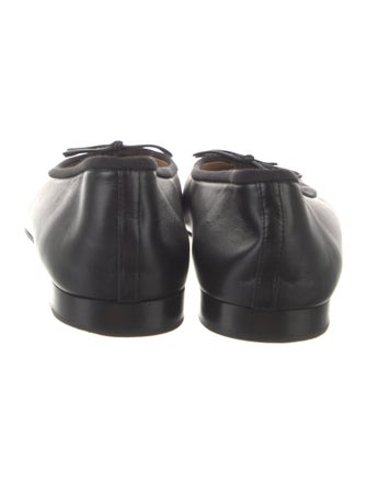 Chanel Interlocking CC Logo Leather Ballet Flats