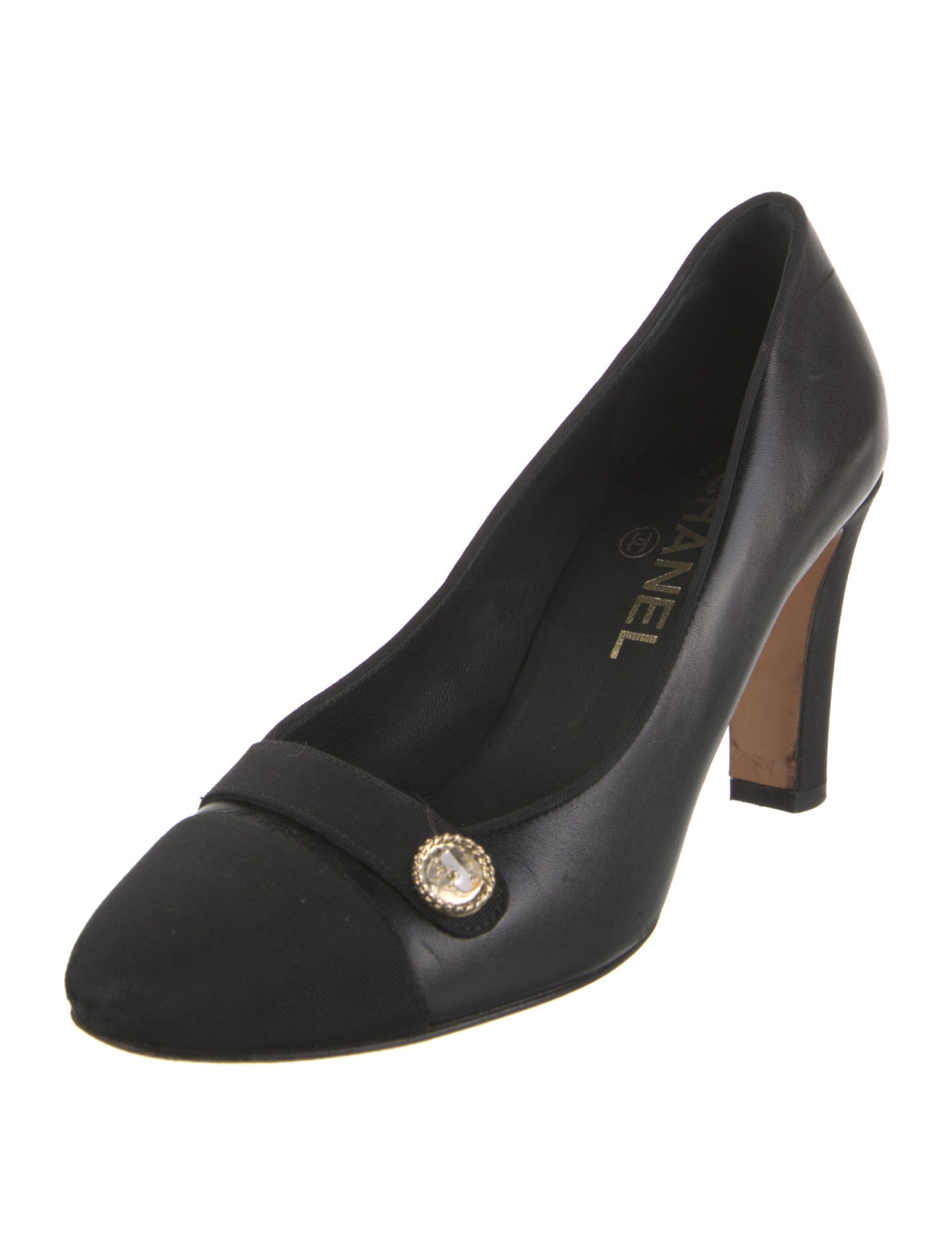 Chanel 2017 Interlocking CC Logo Pumps