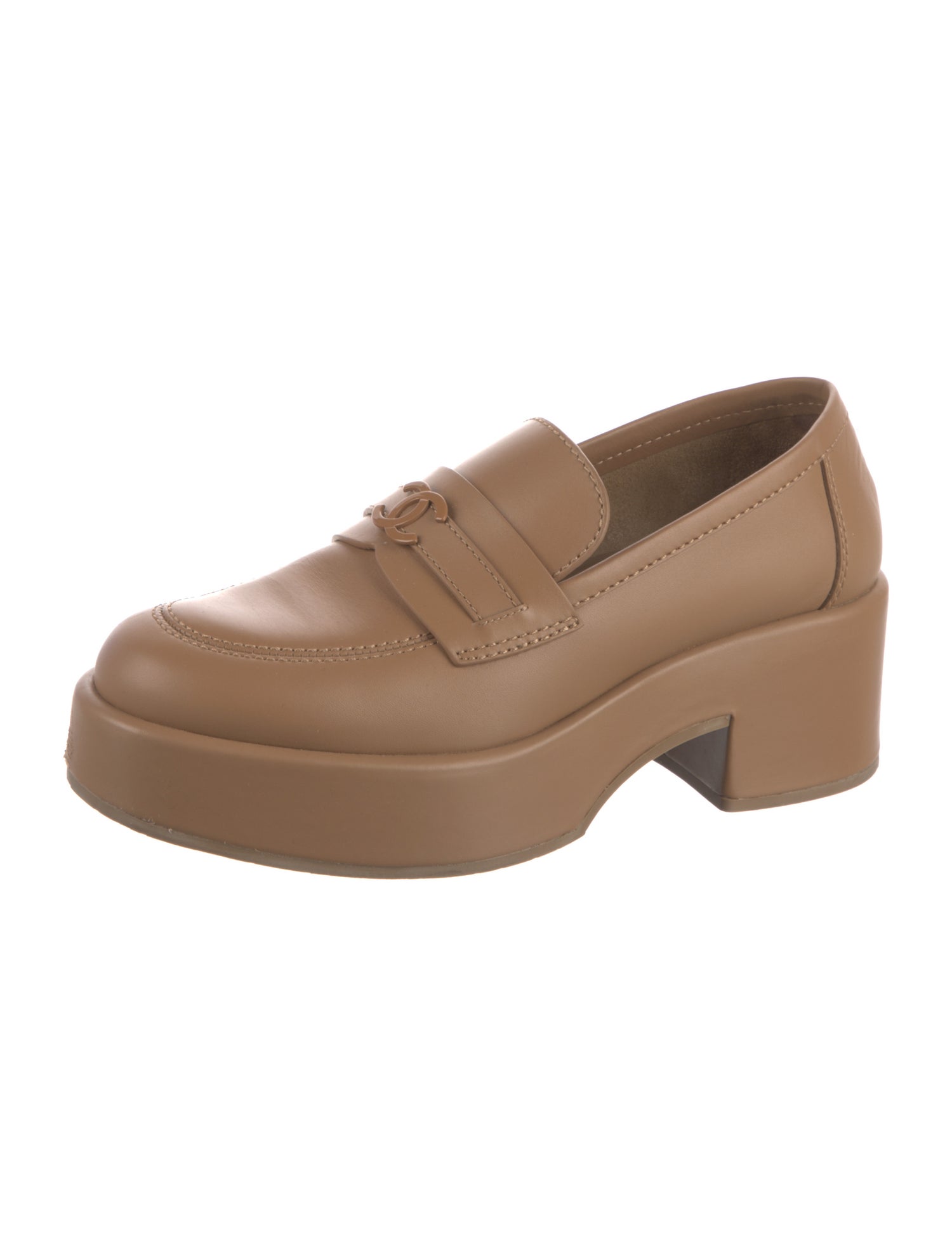 Chanel 2022 Interlocking CC Logo Loafers