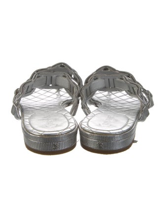 Chanel Interlocking CC Logo Patent Leather Slides