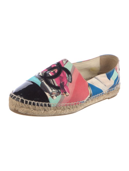 Chanel 2017 Interlocking CC Logo Espadrilles