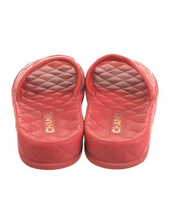 Chanel 2021 Interlocking CC Logo Slides