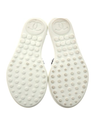 Chanel 2020 Interlocking CC Logo Flip Flops