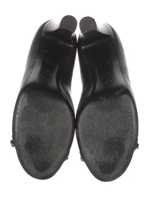 Chanel g29804 Interlocking CC Logo Chelsea Boots