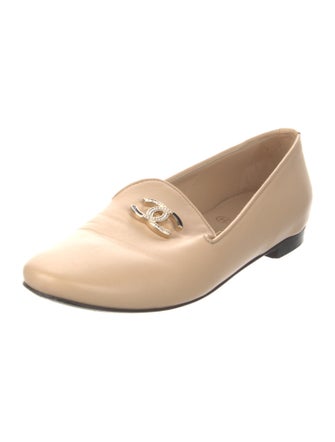 Chanel 2019 Interlocking CC Logo Loafers