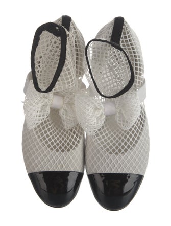 Chanel 2023 Interlocking CC Logo D'Orsay Pumps