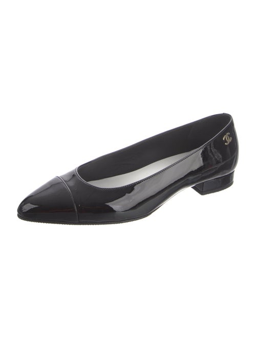Chanel Interlocking CC Logo Patent Leather Flats
