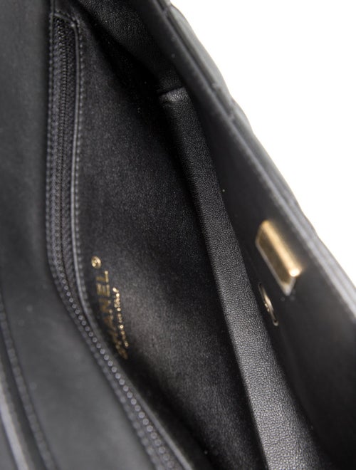 Chanel Quilted Pearl CC Flap Clutch w/ Chain