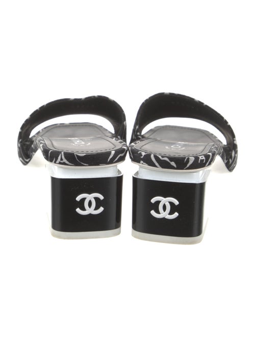 Chanel 2022 Interlocking CC Logo Slides