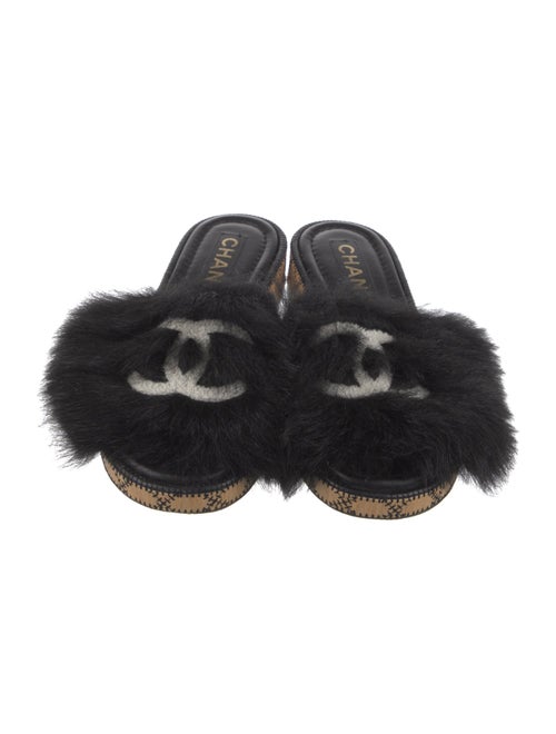 Chanel 2022 Interlocking CC Logo Slides