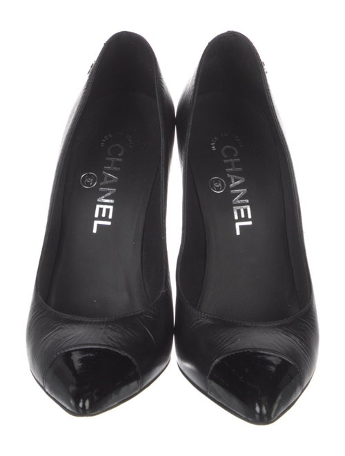 Chanel 2014 Interlocking CC Logo Pumps