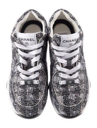 Chanel 2024 Interlocking CC Logo Chunky Sneakers