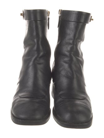 Chanel 2022 Interlocking CC Logo Moto Boots