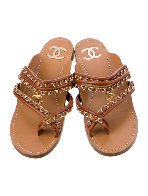 Chanel 2019 Interlocking CC Logo Slides