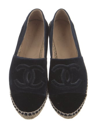 Chanel 2017 Interlocking CC Logo Espadrilles