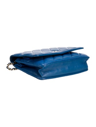 Chanel Classic Wallet On Chain