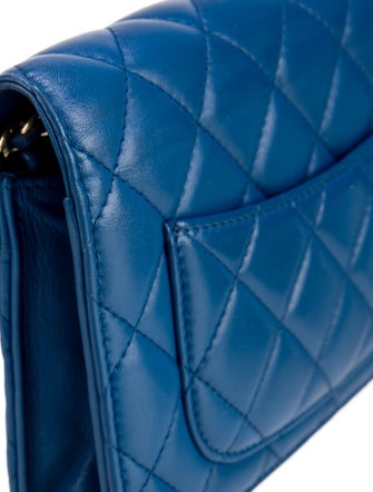 Chanel Classic Wallet On Chain