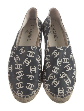 Chanel Interlocking CC Logo Leather Espadrilles