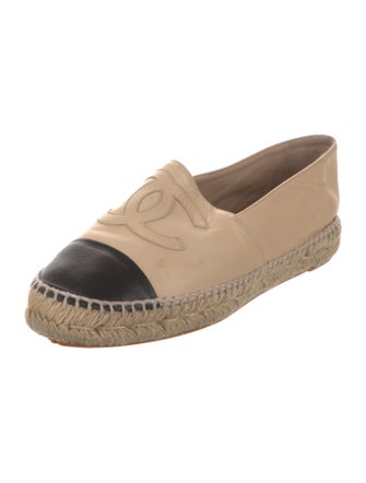 Chanel Interlocking CC Logo Leather Espadrilles
