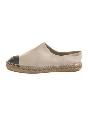 Chanel Interlocking CC Logo Leather Espadrilles