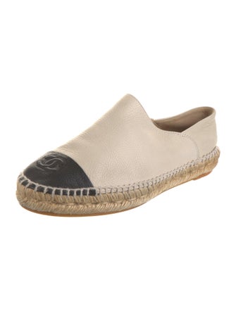 Chanel Interlocking CC Logo Leather Espadrilles