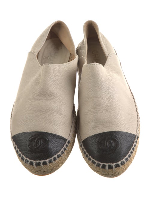 Chanel Interlocking CC Logo Leather Espadrilles