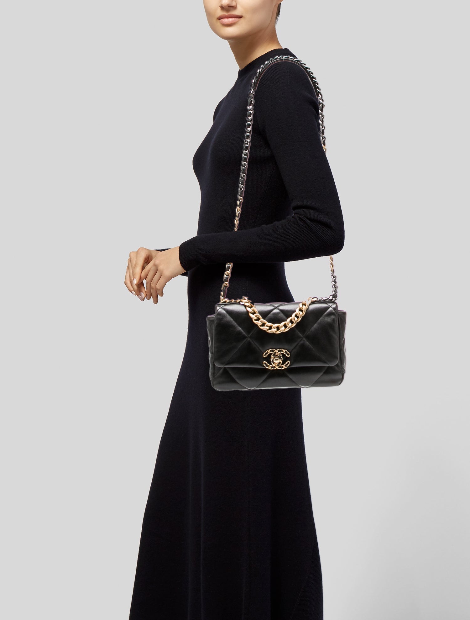 Chanel Medium 19 Flap Bag