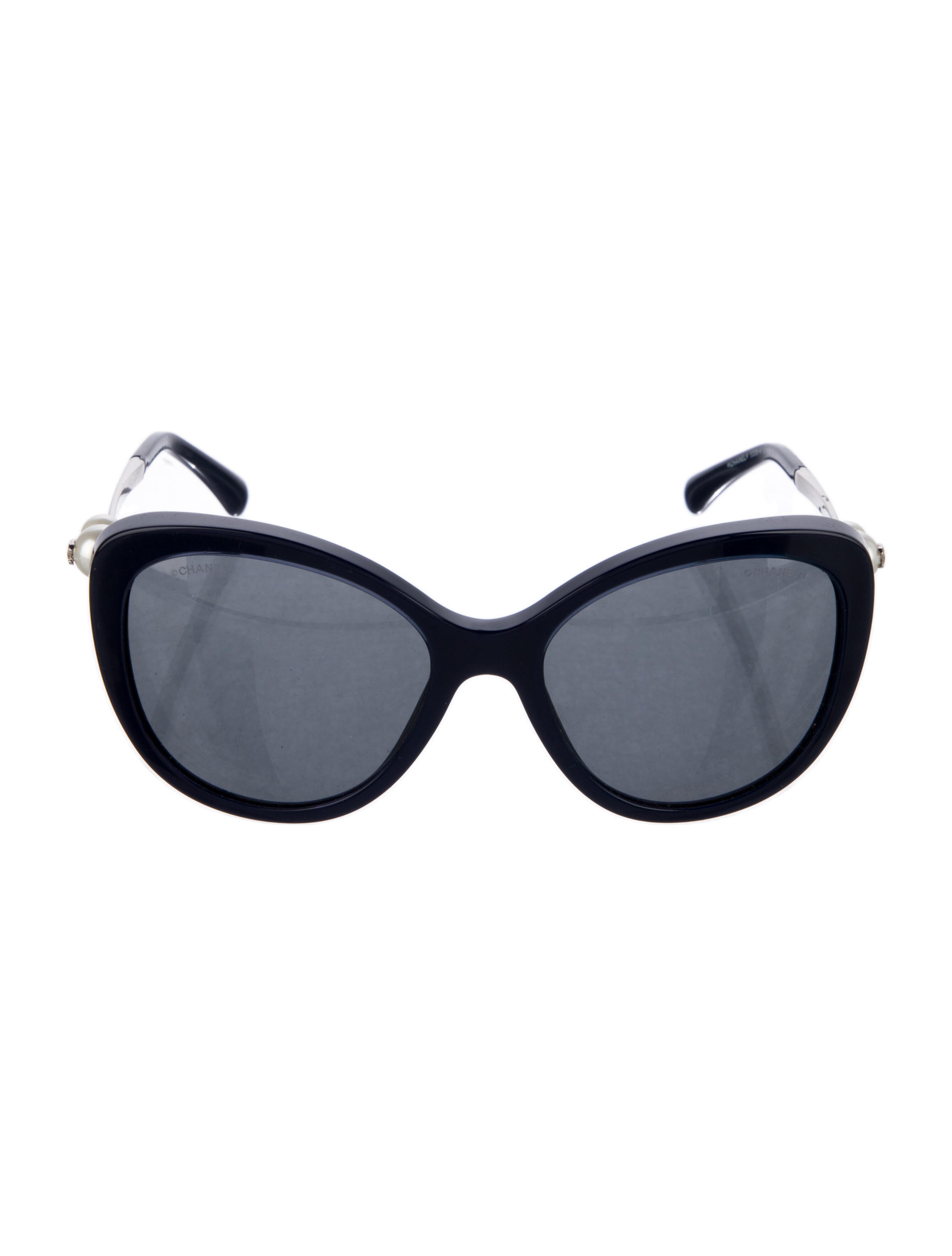 Chanel Interlocking CC Logo Oversize Sunglasses