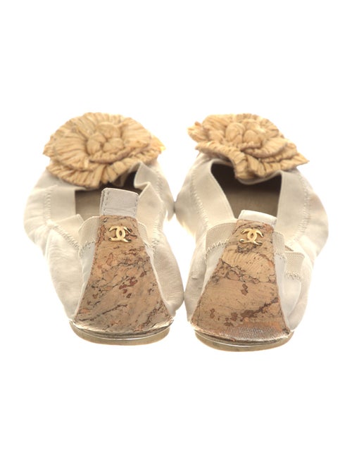 Chanel Interlocking CC Logo Leather Flats