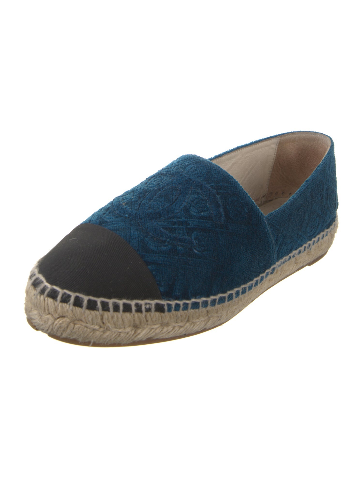 Chanel 2017 Interlocking CC Logo Espadrilles