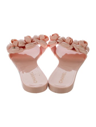 Chanel 2020 Interlocking CC Logo Slides