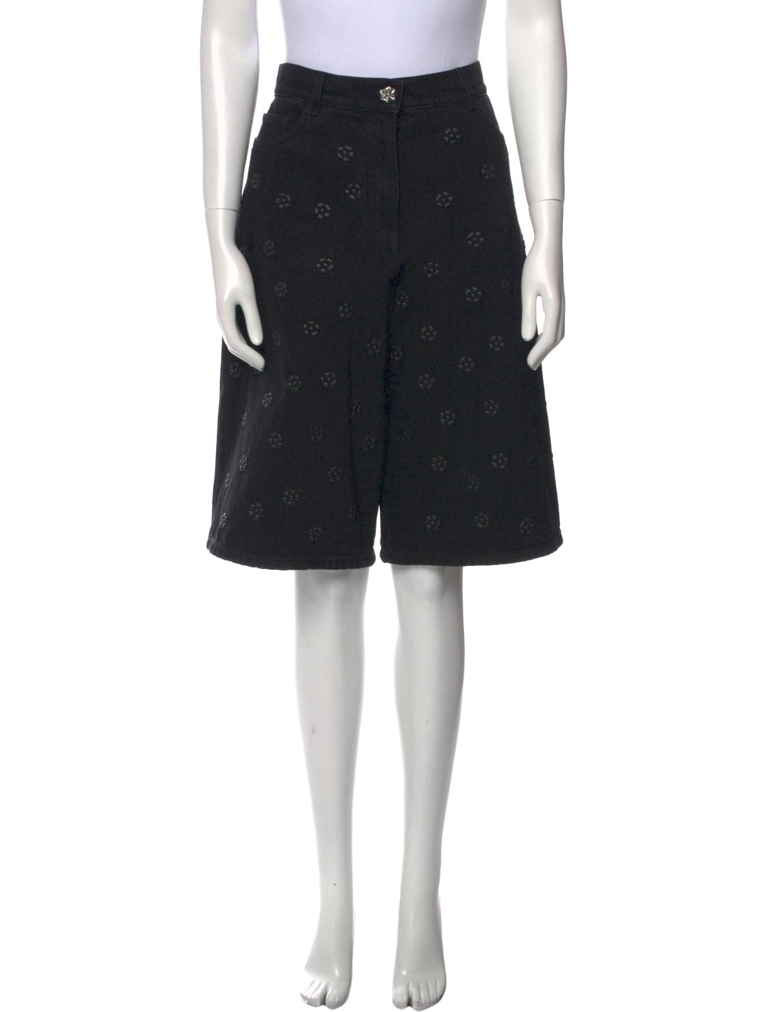 Chanel 2023 Knee-Length Shorts