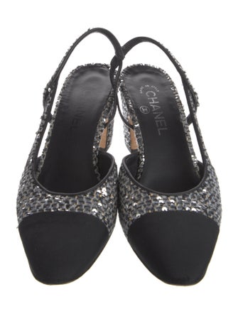Chanel 2020 Interlocking CC Logo Slingback Pumps