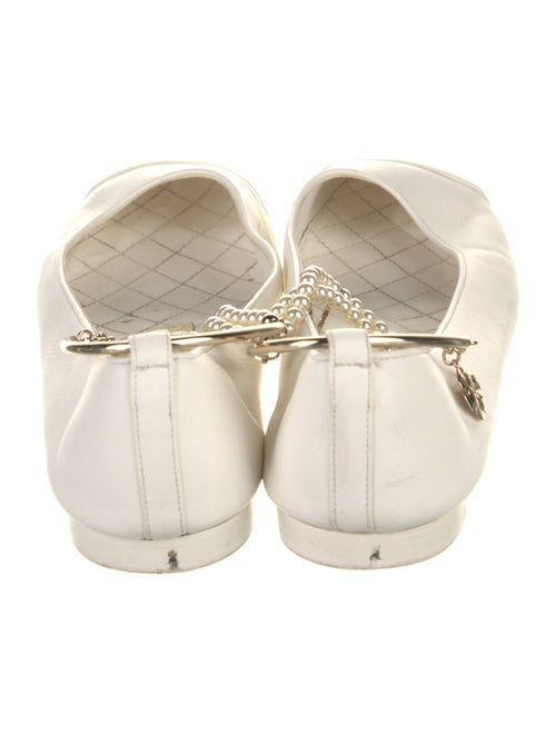 Chanel Interlocking CC Logo Leather Ballet Flats