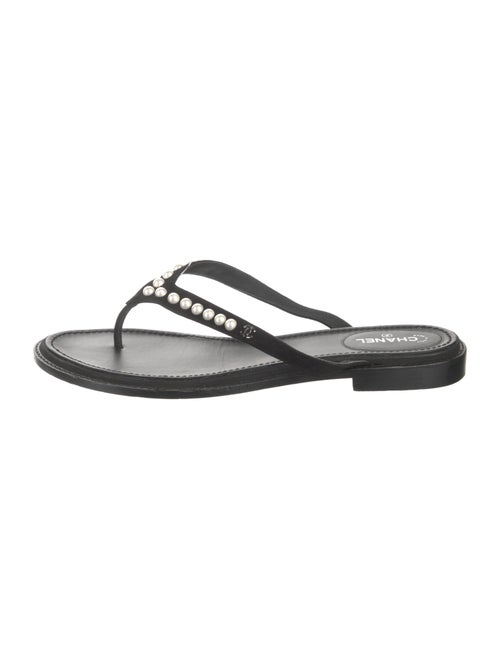 Chanel 2019 Interlocking CC Logo Flip Flops