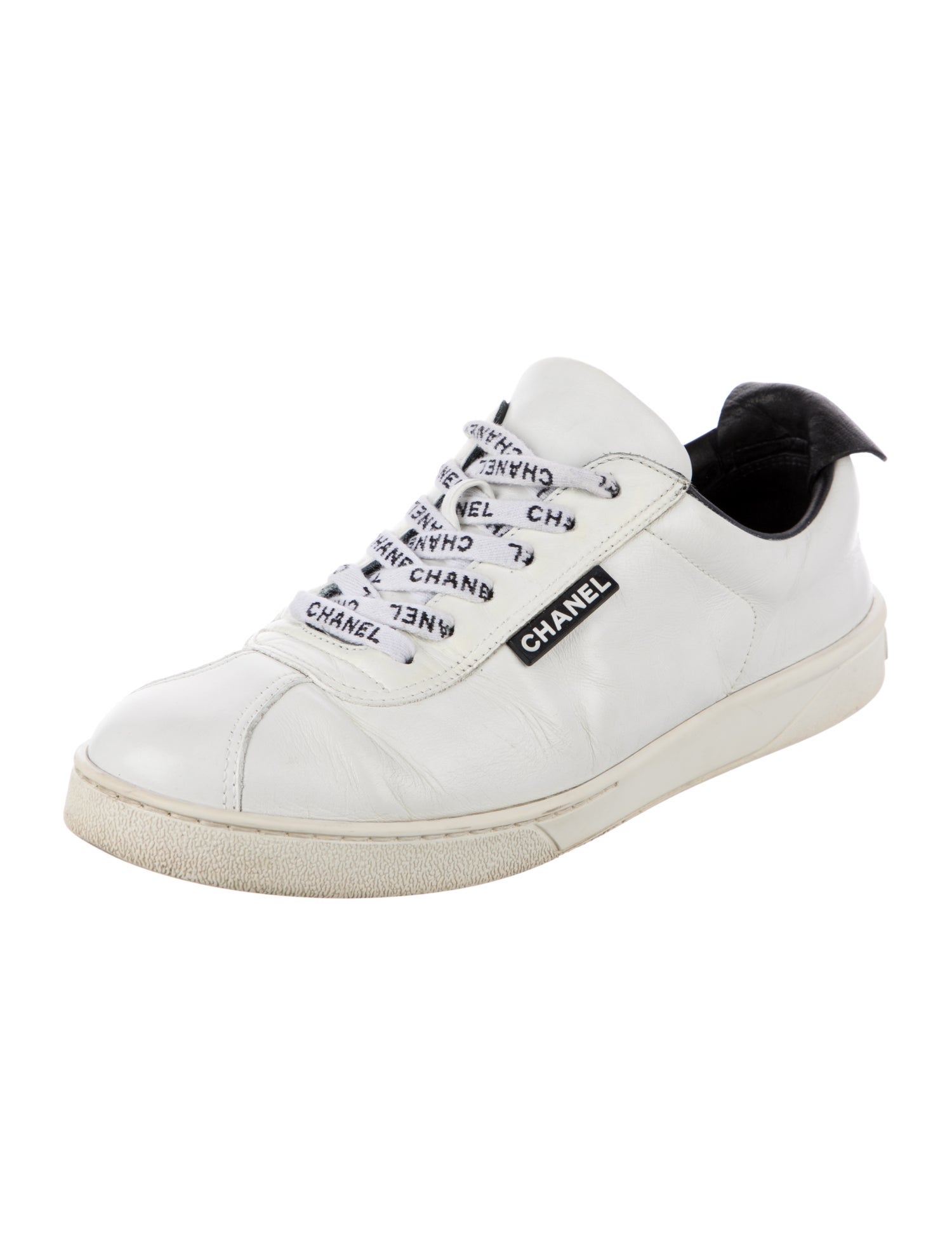 Chanel Interlocking CC Logo Leather Sneakers