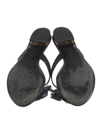 Chanel Interlocking CC Logo Canvas Slides