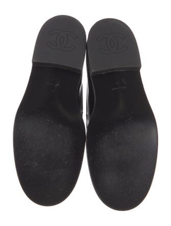 Chanel 2024 Interlocking CC Logo Loafers