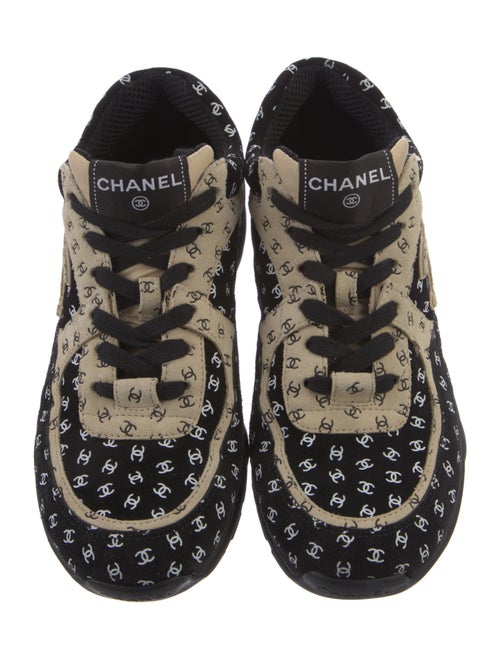Chanel 2022 Interlocking CC Logo Sneakers