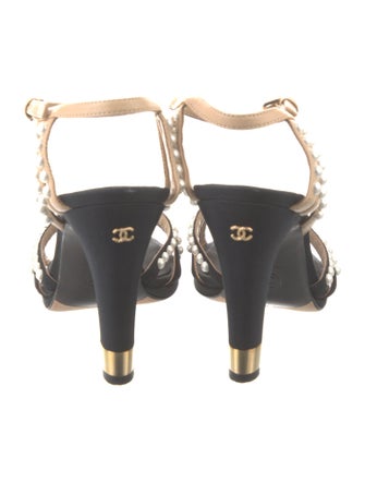 Chanel 2016 Interlocking CC Logo Sandals