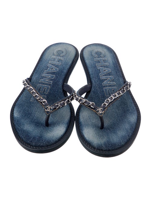 Chanel 2020 Interlocking CC Logo Flip Flops