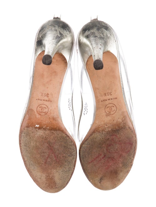 Chanel 2007 Interlocking CC Logo Slingback Pumps