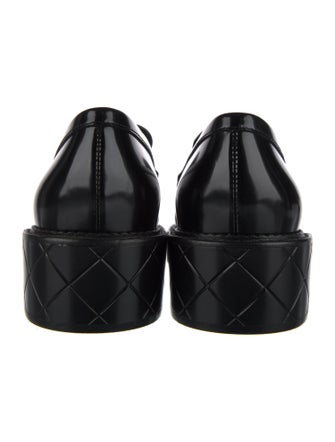 Chanel 2024 Interlocking CC Logo Loafers