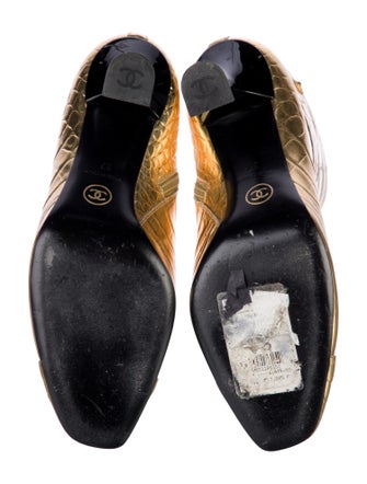 Chanel 2019 Interlocking CC Logo Boots